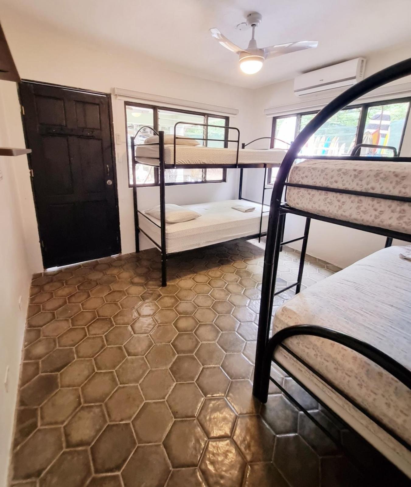 Casa Pura Vida Surf Hostel - Tamarindo Costa Rica Kültér fotó