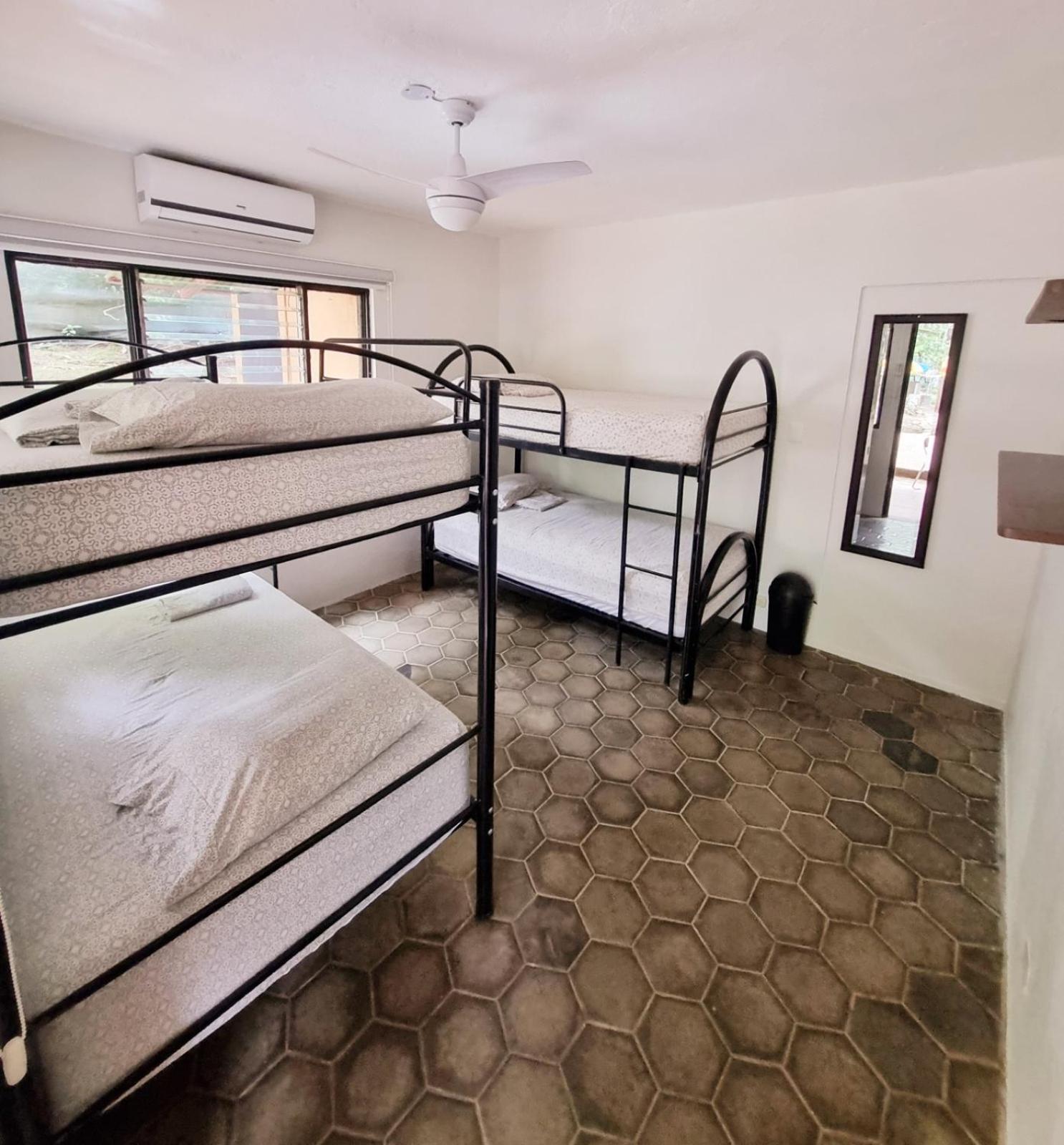 Casa Pura Vida Surf Hostel - Tamarindo Costa Rica Kültér fotó