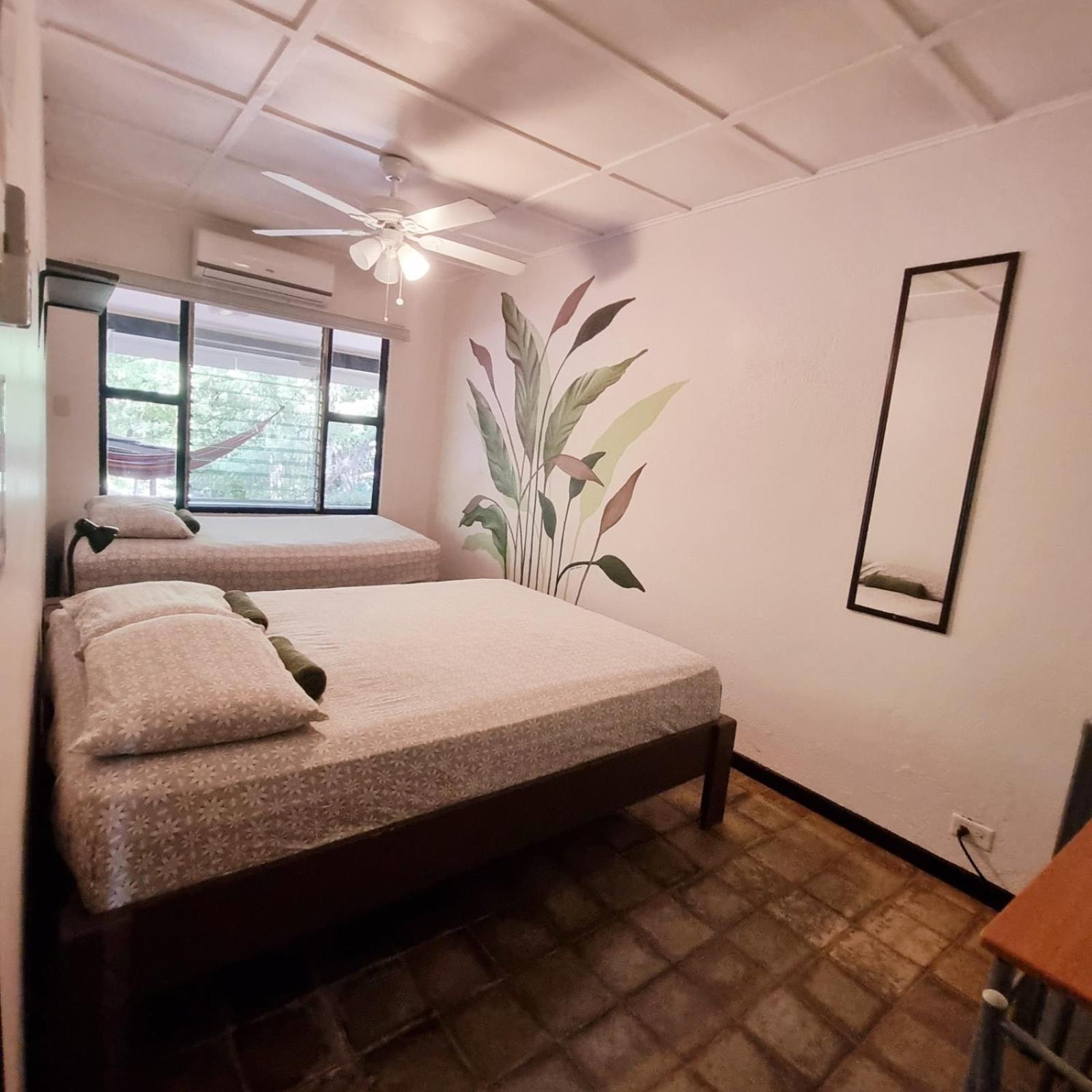 Casa Pura Vida Surf Hostel - Tamarindo Costa Rica Kültér fotó